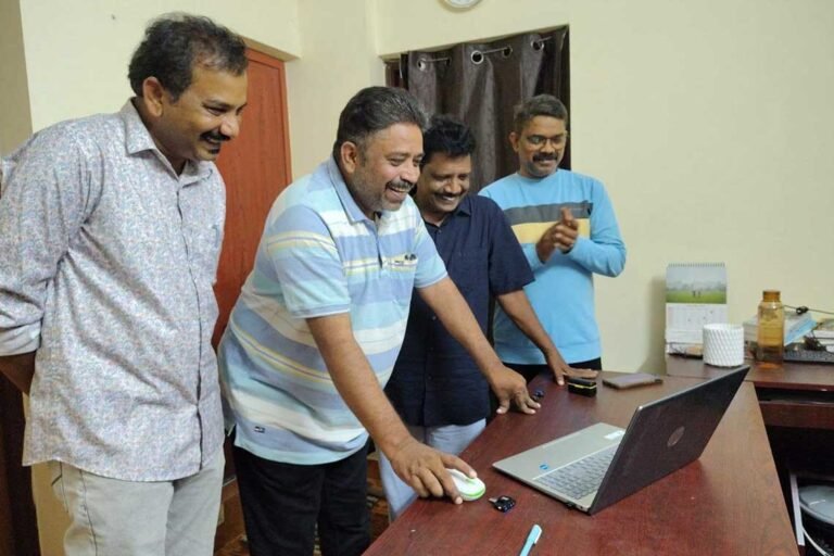Kalamputhithu Inaiya Ithazh Thodakka Vizha